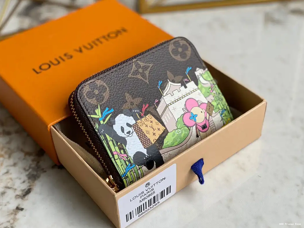 AAA Replica Ru VUITTON LOUIS ZIPPY COIN PURSE 0522